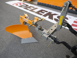 single furrow plough with gauge wheel for tractors like yanmar iseki dp 20