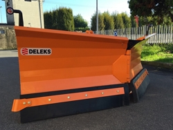 snowplow with 3 point linkage for tractor lnv 300 c