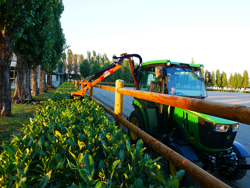 hedge trimmer hr 130