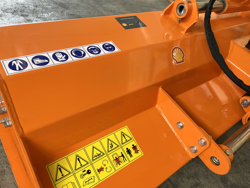 shredder with hydraulic side shift for orchard tractors mod jaguar 170