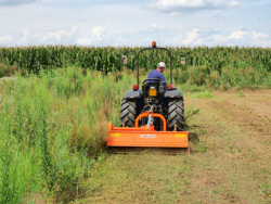 adjustable sideshift flail mower for 60 90hp tractors shredder with hammers mulcher mod tigre 200