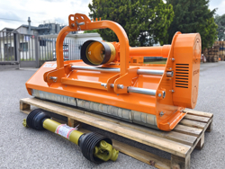 adjustable sideshift flail mower 160cm for 40 60hp tractors shredder mulcher lincione 160 sp
