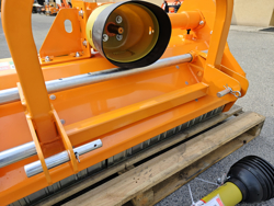 adjustable sideshift flail mower 160cm for 40 60hp tractors shredder mulcher lincione 160 sp