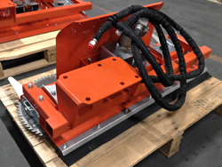 circular saw blade attachment for excavators and hedge cutters cutter3