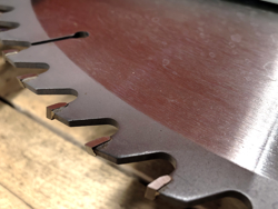 circular saw blade attachment for excavators and hedge cutters cutter3