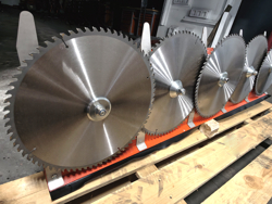 circular saw blade attachment for excavators and hedge cutters cutter5