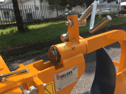 arado monosurco dp 18 para tractor pequeño