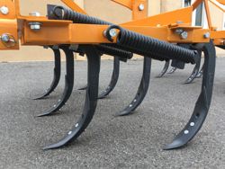cultivador 7 brazos con patas de ganso anchura 165cm para enganche de tractor mod de 165 7 v