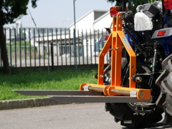 elevador trasero de palets para enganche de tractor mod d 300