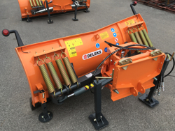 pala quitanieves frontal con placa para tractor ln 200 a
