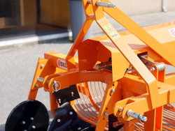 arrancadora de patatas mod dpt 150