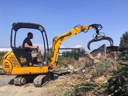 pinza hidráulica forestal y rotador para mini excavadoras y grúas forestales capacidad 400kg mod dk 10 gr 10