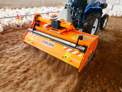 removedor triturador de cama avícola para tractor pavo 120