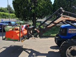 elevador trasero de palets para enganche de tractor mod d 700 e