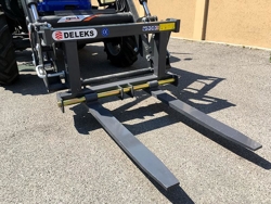 elevador trasero de palets para enganche de tractor mod d 700 e