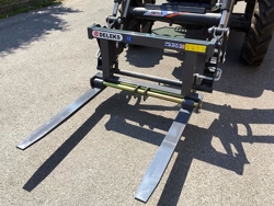 elevador trasero de palets para enganche de tractor mod d 700 e