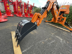 mini excavadora universal para tractores compactos drs 2000