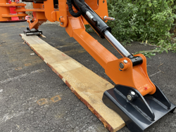 mini excavadora universal para tractores compactos drs 2000