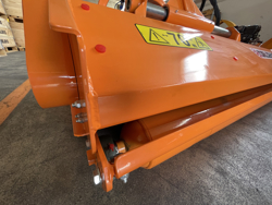 trituradora de martillos para tractor frutero mod jaguar 170