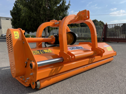 desbrozadora de martillos desplazable hidraulica mod grizzly 160