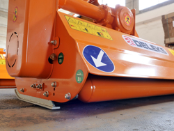 desbrozadora de martillos ligera lince 100 para tractor