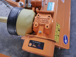 trituradora de martillos con brazo volpe 100 para pequeno tractor