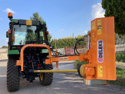 trituradora de brazo ligera para pequeno tractor mod volpe 120