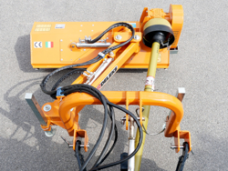 desbrozadora de brazo polivalente ligera para tractor mod volpe 140