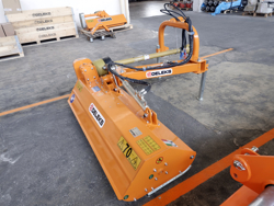 desbrozadora de brazo ligera de martillos para tractor modelo volpe 165