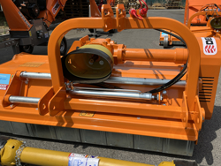 desbrozadora de martillos con desplazamiento hidráulico leopard 160 sph