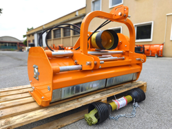 desbrozadora de martillos lincione 120 sph para tractor 30 60cv