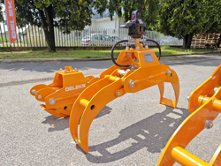 pinza hidraulica forestal y rotador para mini excavadoras y gruas forestales capacidad 400kg mod dk 10h gr 10