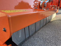 desbrozadora de brazo lateral dragon 180 con martillos