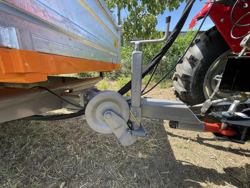 remolque agricola basculante hacia tres lados modelo rm 14t3s