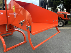 trituradora de ramas dk 1200se para tractor con rodillo de alimentacion