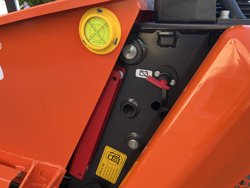 minidumper kubota m8000