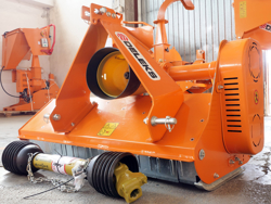 desbrozadora de martillos ligera lince 80 para tractor