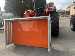 caja de transporte basculante para tractor modelo t 1400