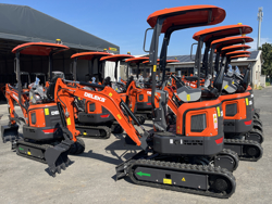 mini excavadora 1 ton m120