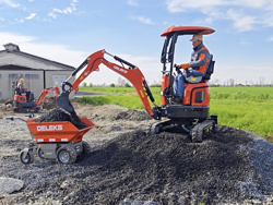 mini excavadora 1 ton m120