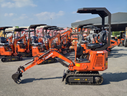 mini excavadora m60