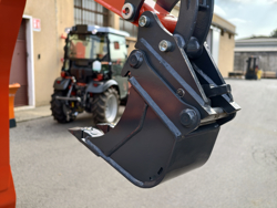 cuchara para miniexcavadora bhb 200 s30