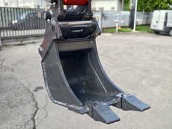 cuchara para miniexcavadora bhb 200 s30