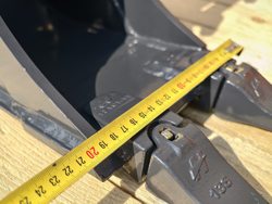 cuchara para miniexcavadora bhb 200 s30