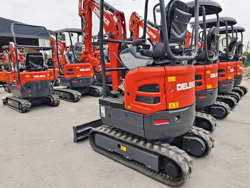 mini excavadora 1.8 ton s180