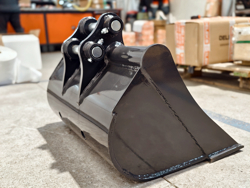 cuchara para miniexcavadora s180 60cm