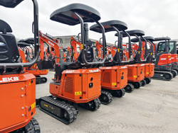 mini excavadora m90se