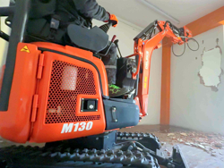 mini excavadora 1 ton m130