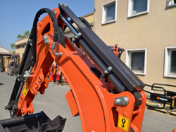 mini excavadora 1.2ton e120
