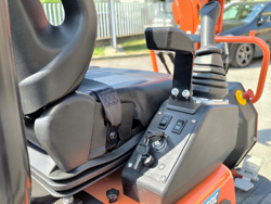 mini excavadora 1.2ton e120